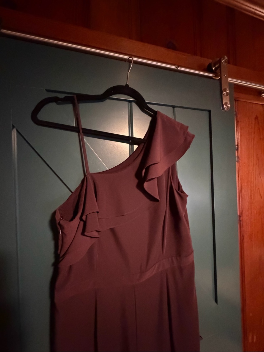 Antonio Melani - One-Shoulder Ruffle Evening Dress in Plum